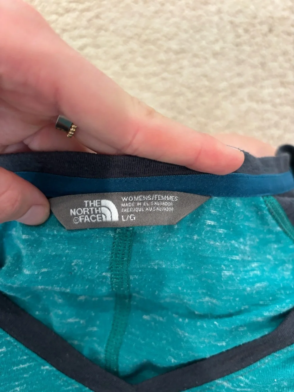 The North Face Teal V-Neck Short Sleeve Raglan Top with Black Sleeves - Picture 4 of 4